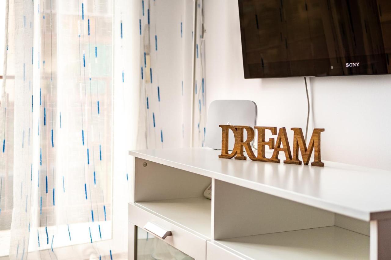 Dream House Διαμέρισμα Μπαδαλόνα Εξωτερικό φωτογραφία